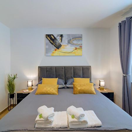 Apartman Mia Senj  Exterior foto